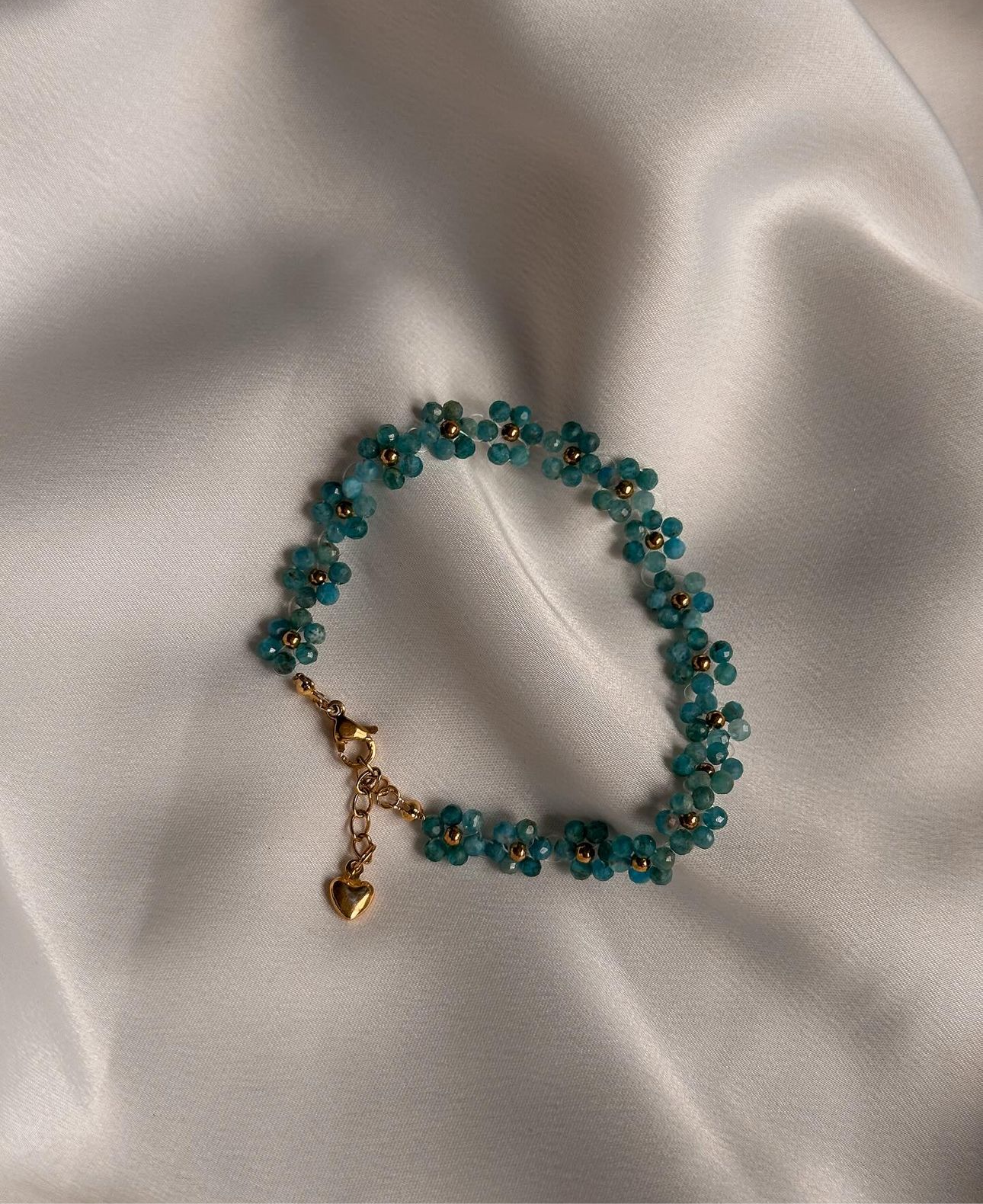 Flower bracelet
