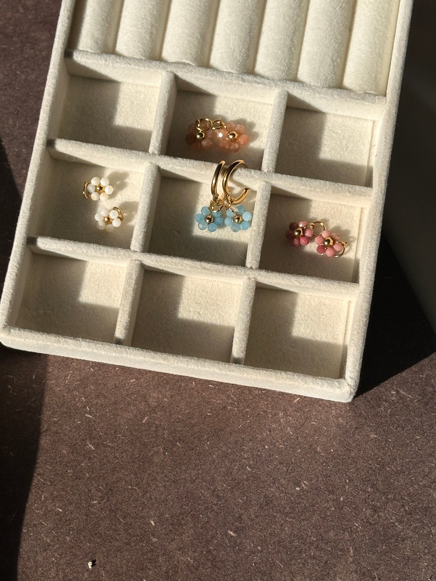 Daisy earrings