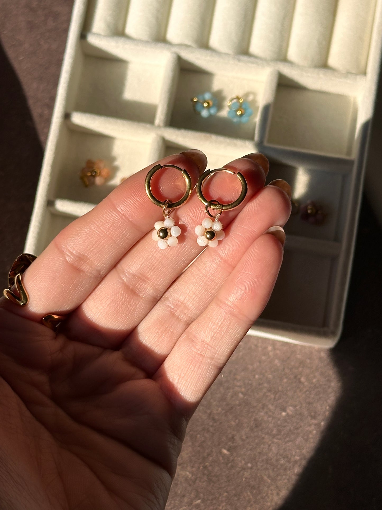 Daisy earrings