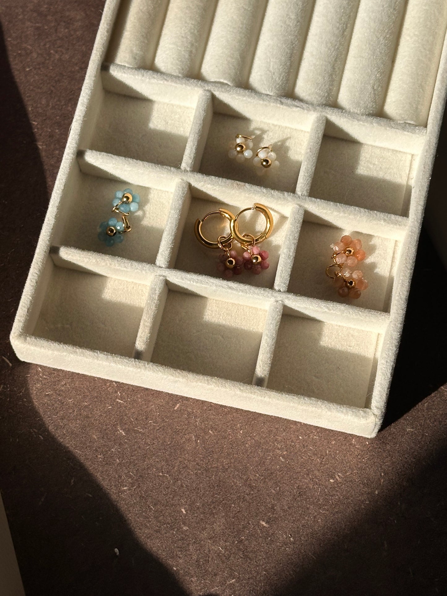 Daisy earrings