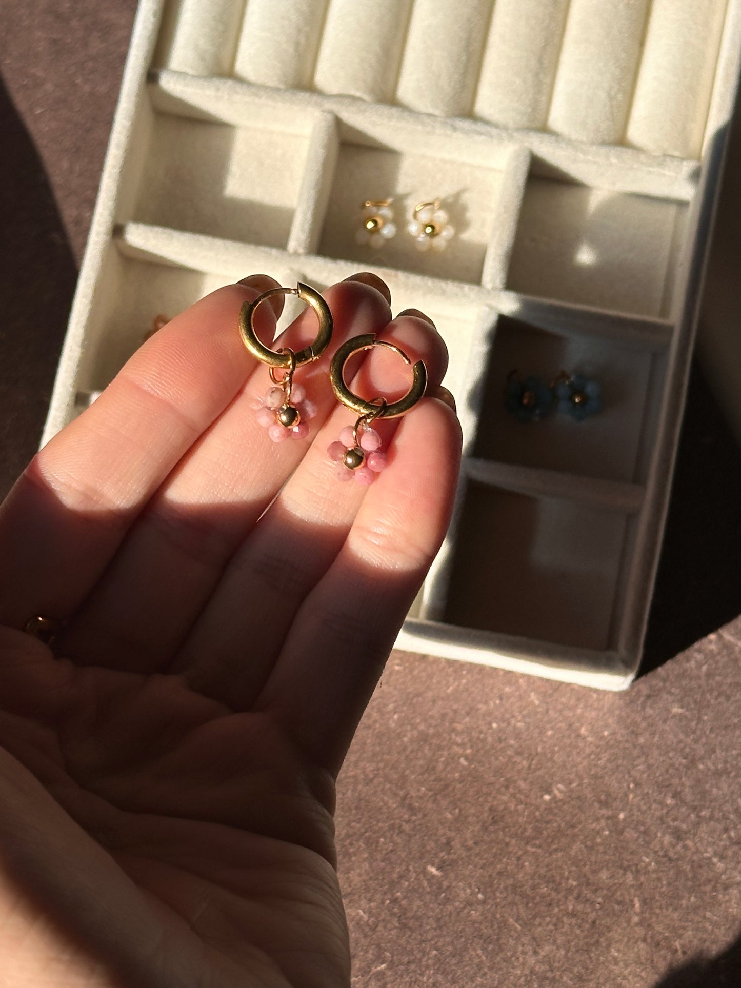 Daisy earrings