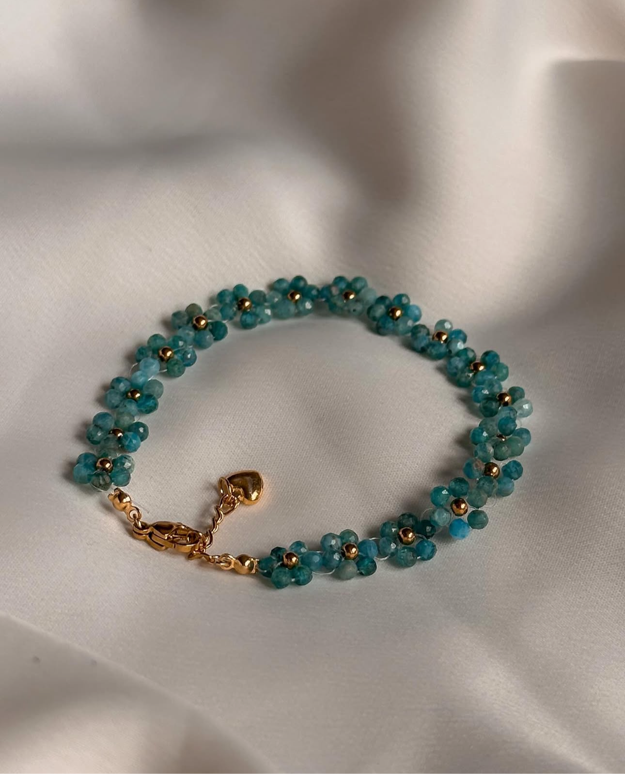 Flower bracelet