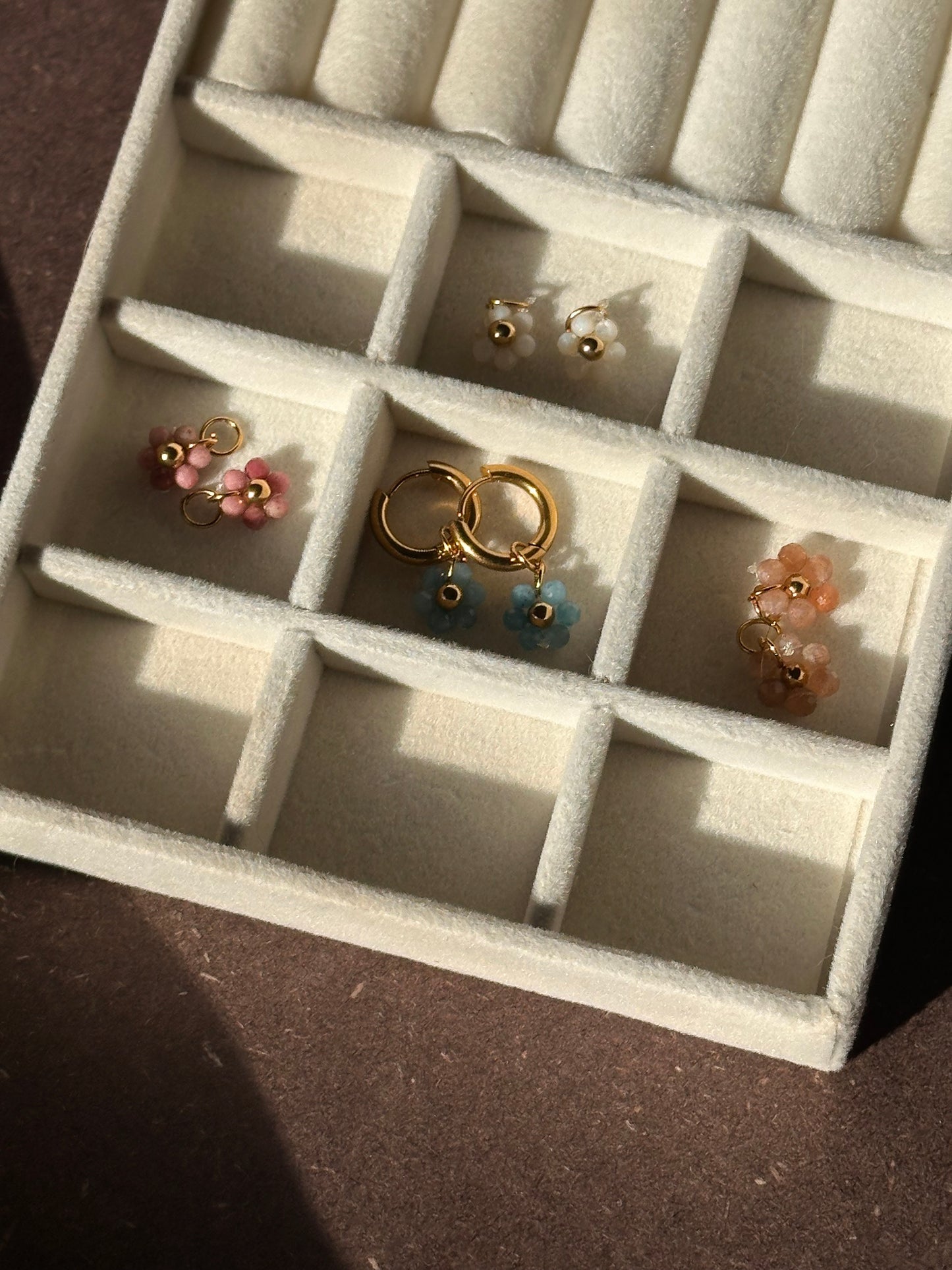 Daisy earrings