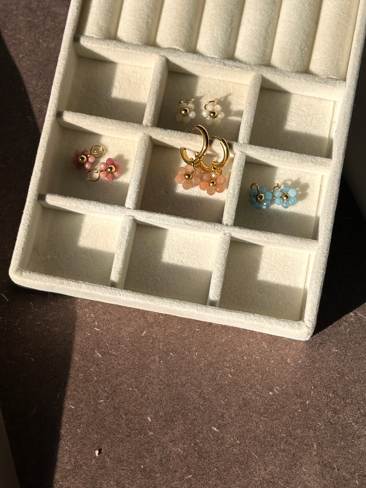 Daisy earrings