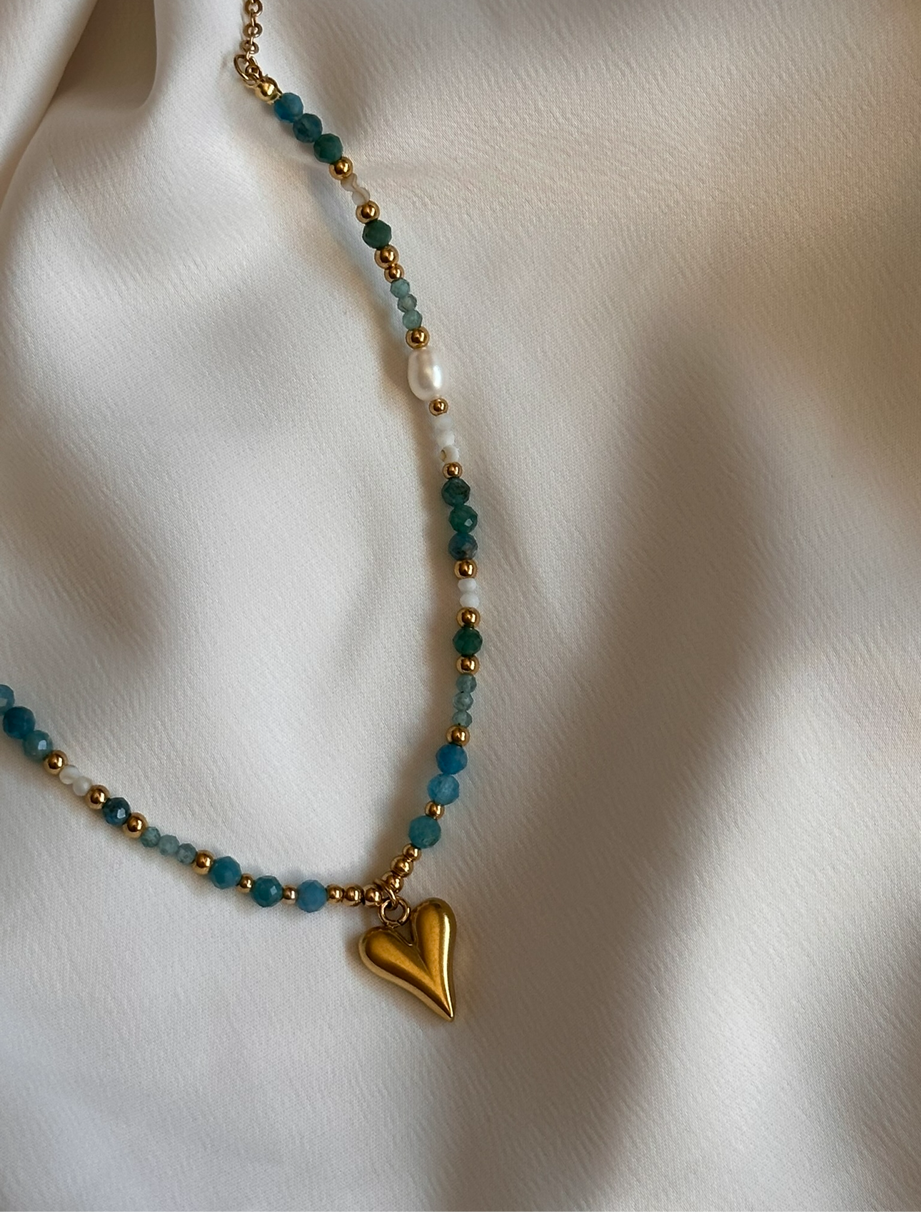Happiness necklace