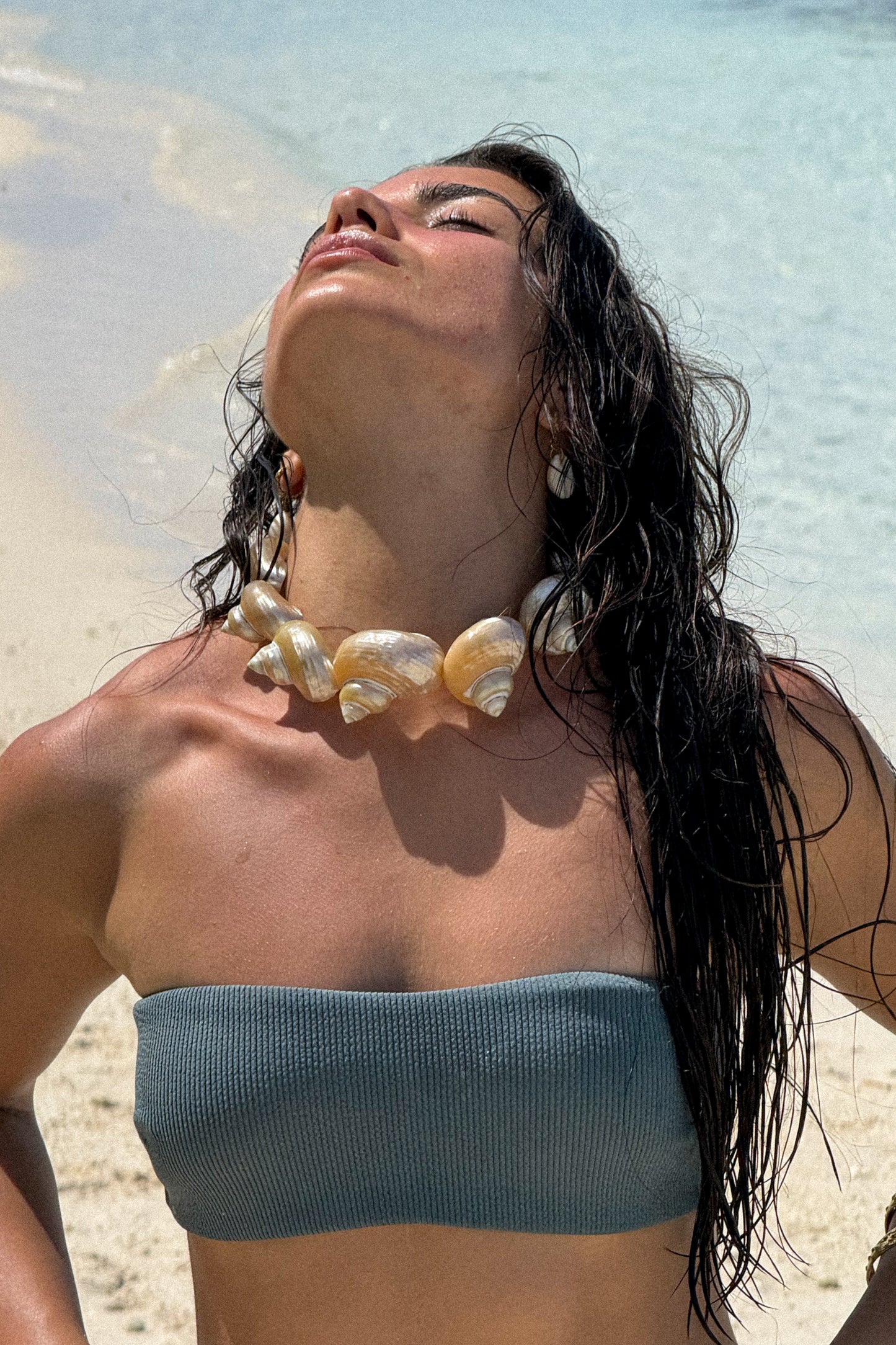 MANA Necklace 🐚
