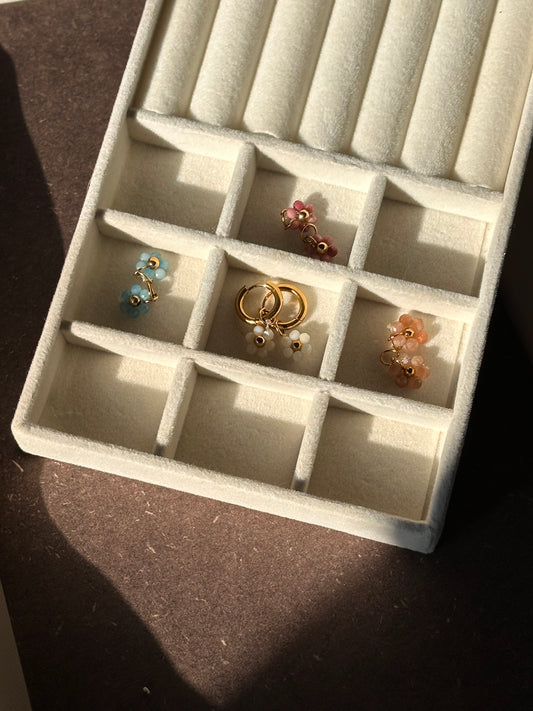 Daisy earrings