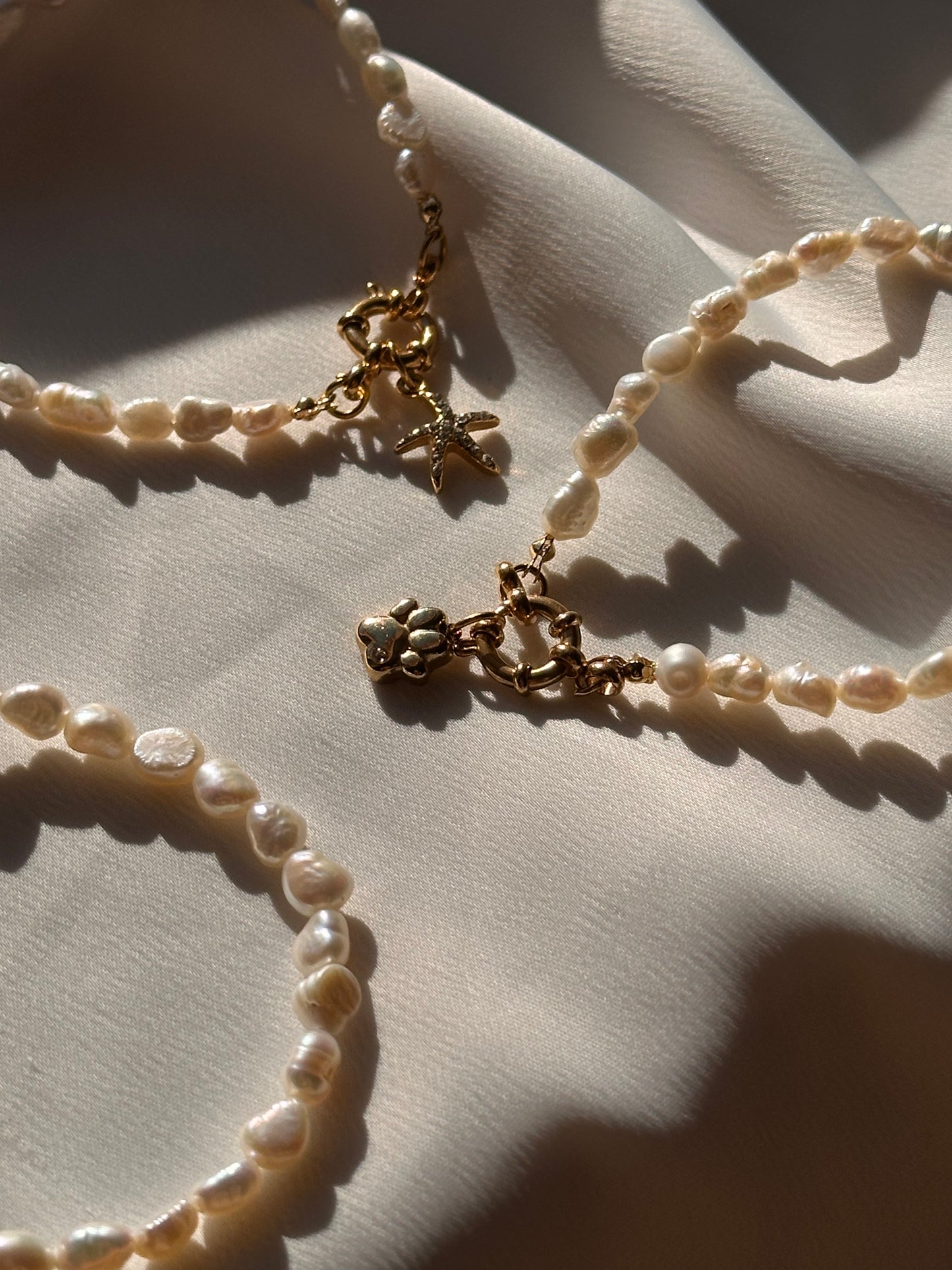 LEVINE Bracelets