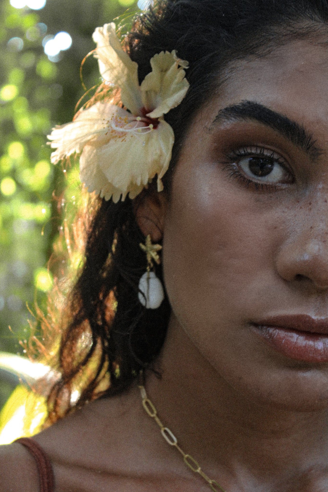 Bahamas Earrings 🤍